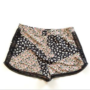 Topshop High Waisted Floral Lace Shorts Black 10